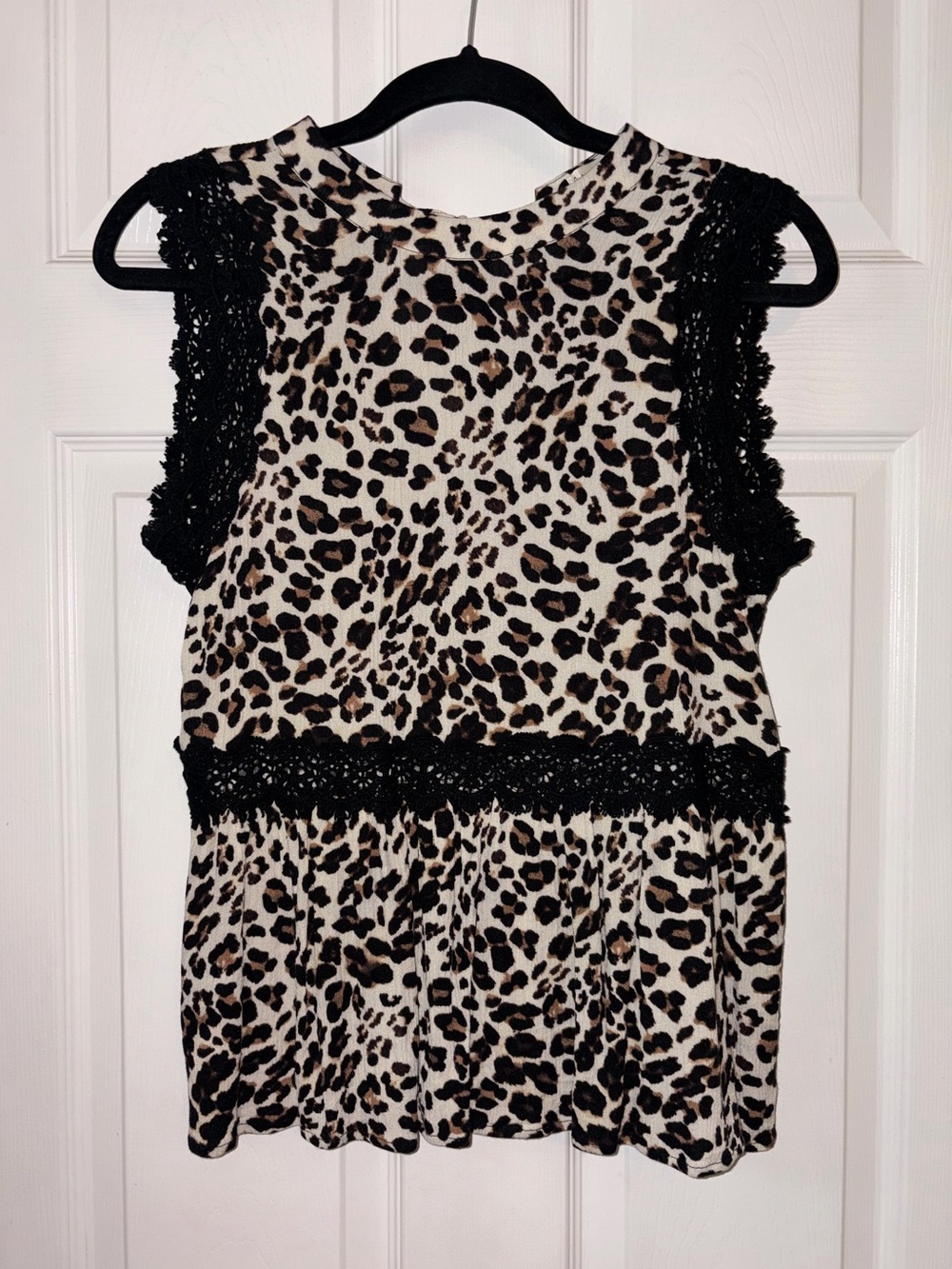 love on a hanger Leopard Print Dress with Black Lace Trim
